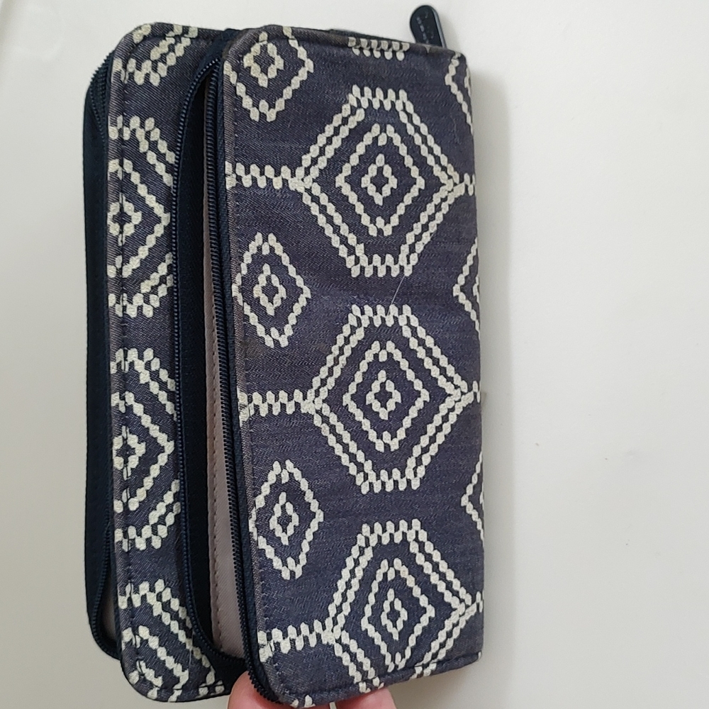 Wallet - Picture 3 of 3
